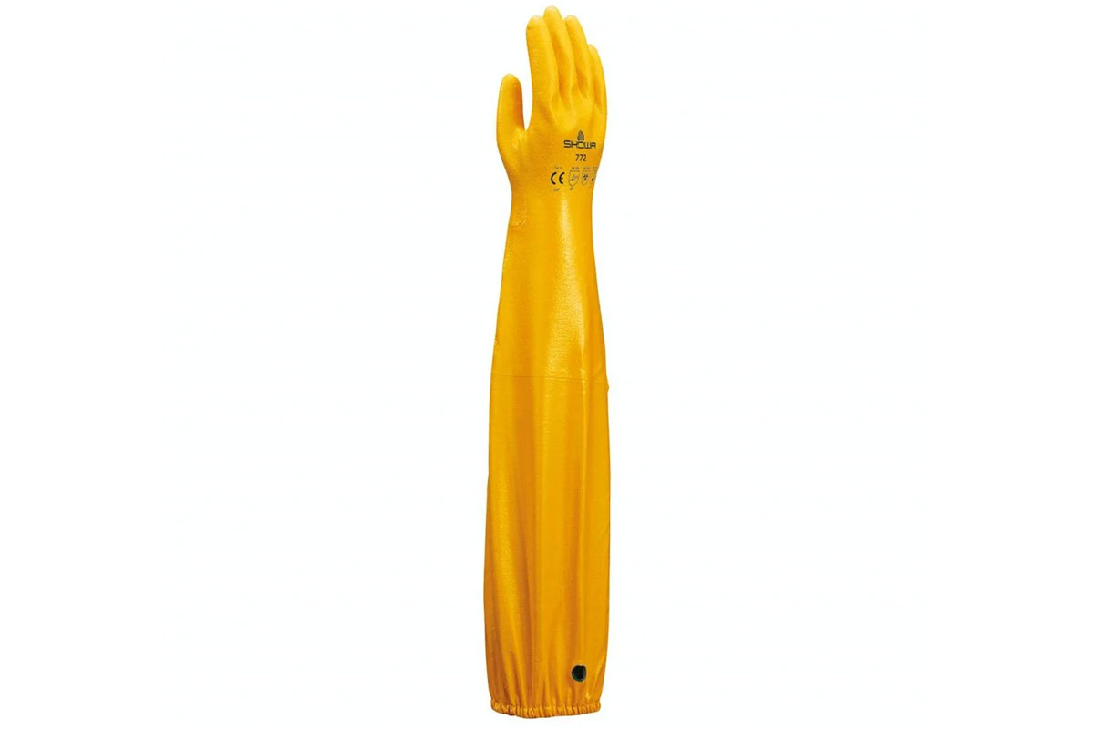 SHOWA 772 Atlas Shoulder-Length Dipped Nitrile Gloves