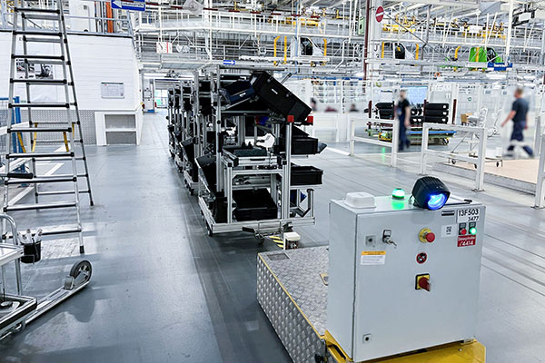 HMS Networks upgrades wireless system for Mercedes-Benz AGVs