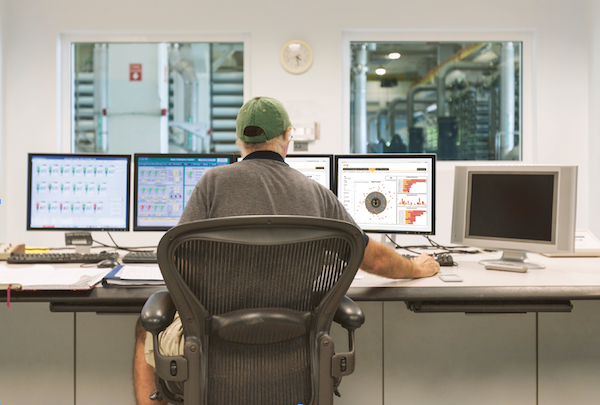 Technology empowers better fleet management