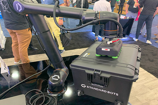 Automate 2025: Standard Bots unveils new 30kg payload robot